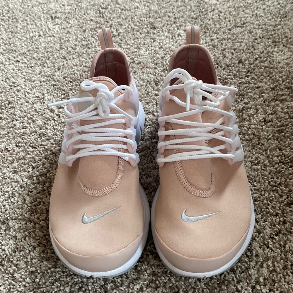 Women’s Nike Presto Pink Oxford